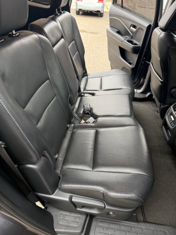 2017 Honda Pilot Image 21