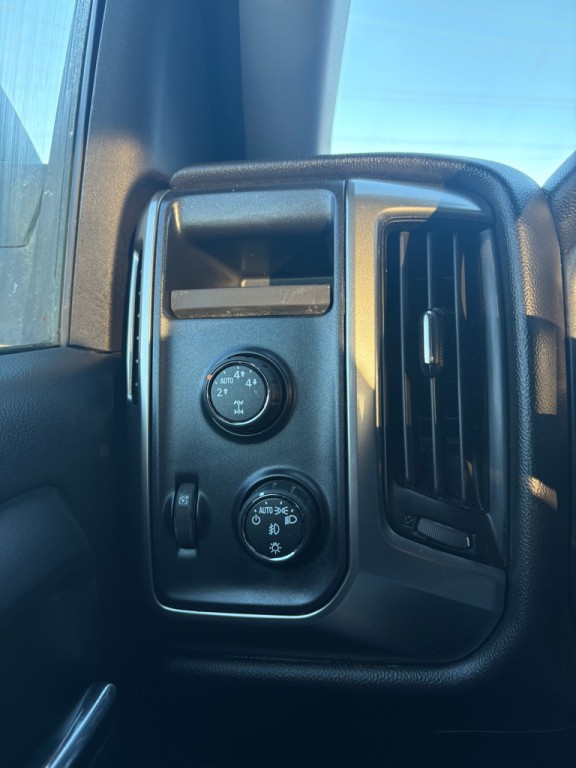 2014 Chevrolet Silverado 1500 Image 18