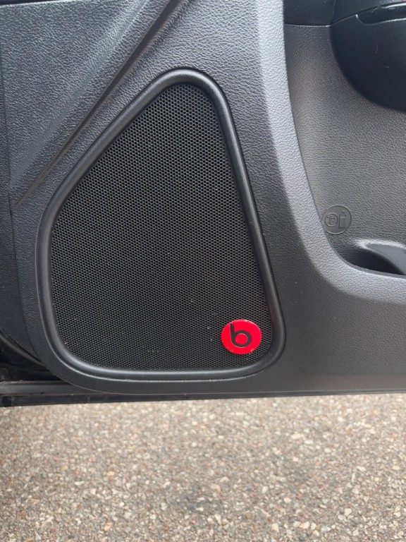 2018 Chrysler 300 Image 17