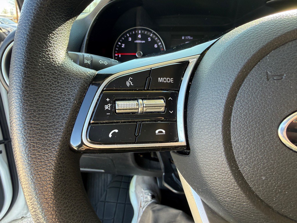 2021 Kia Forte Image 16