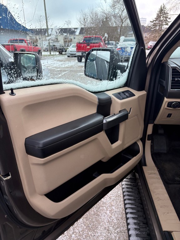 2015 Ford F-150 Image 10