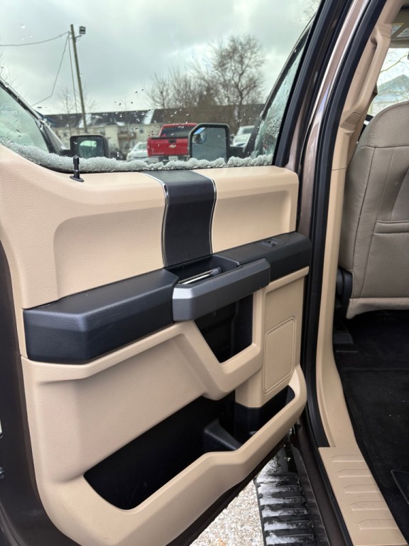 2015 Ford F-150 Image 12