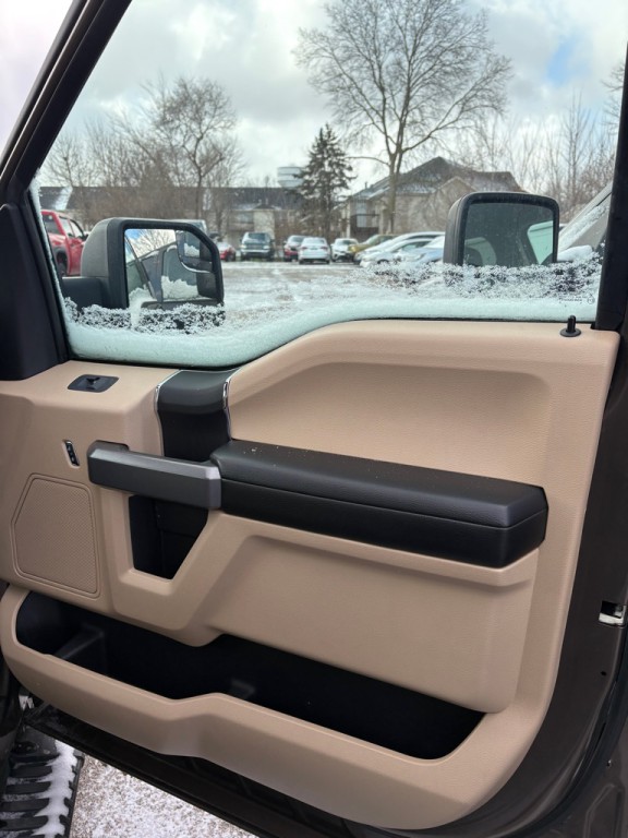 2015 Ford F-150 Image 16