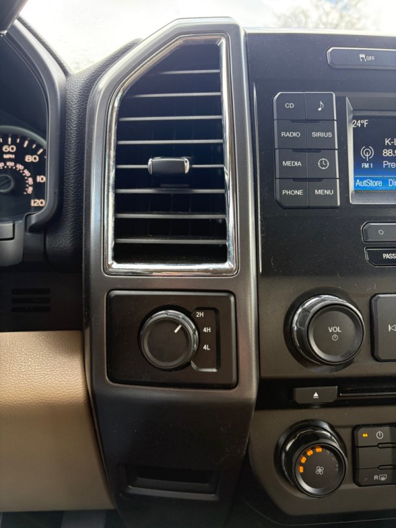 2015 Ford F-150 Image 19