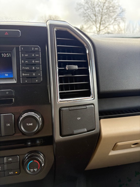 2015 Ford F-150 Image 20