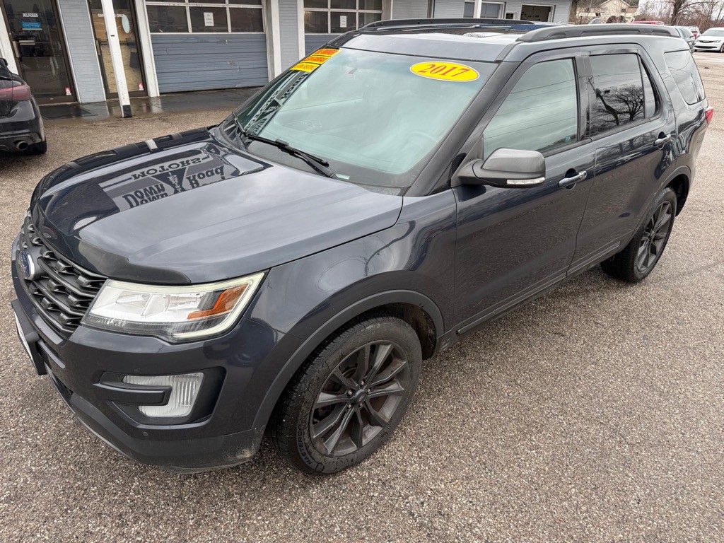2017 Ford Explorer Image 3