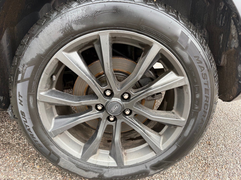 2017 Ford Explorer Image 14