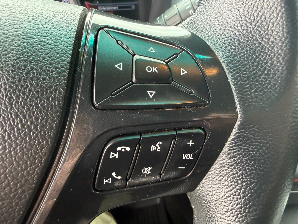 2017 Ford Explorer Image 26