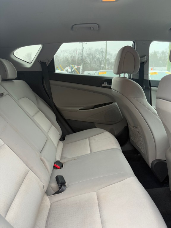 2017 Hyundai Tucson Image 13
