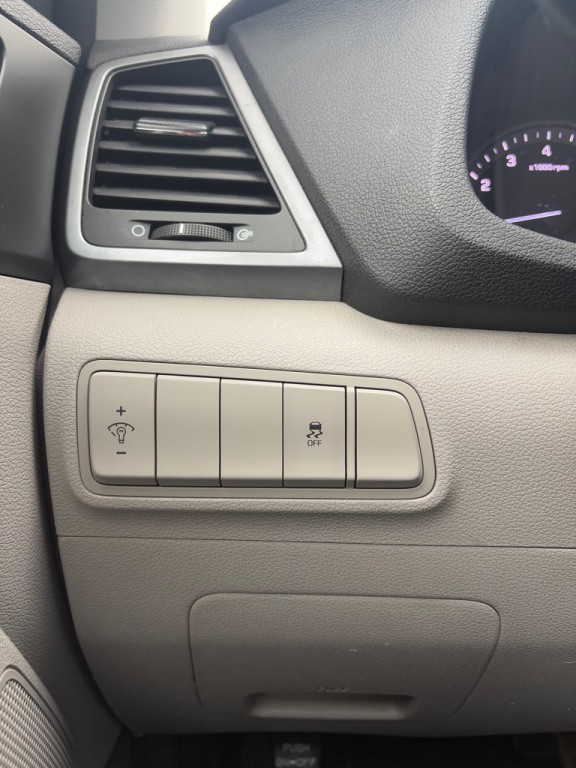 2017 Hyundai Tucson Image 24