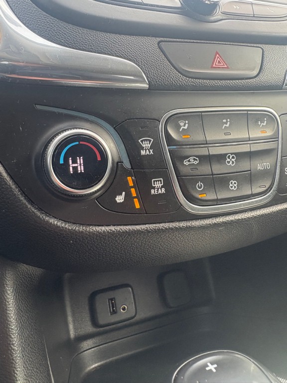 2018 Chevrolet Equinox Image 20