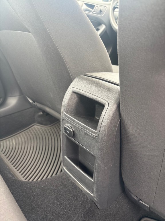 2016 Volkswagen Jetta Image 13