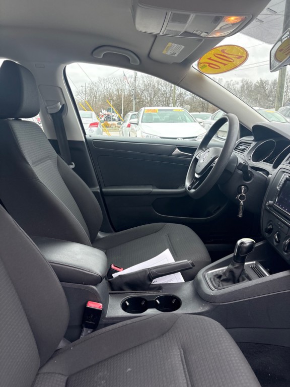 2016 Volkswagen Jetta Image 15