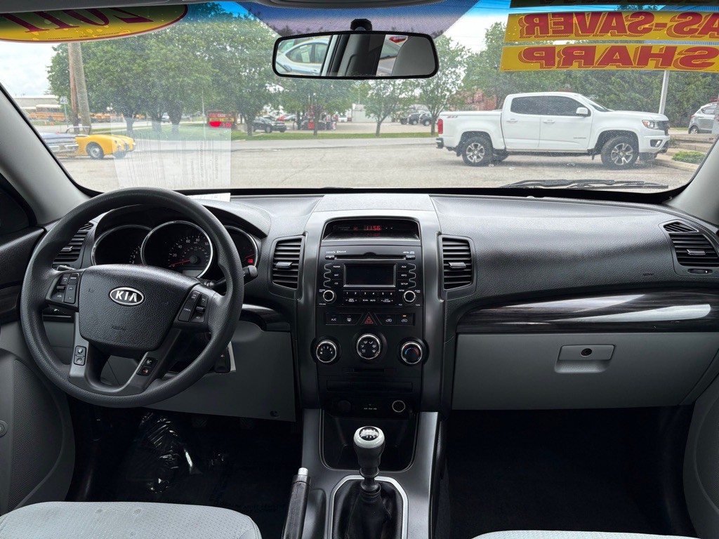 2011 Kia Sorento Image 13