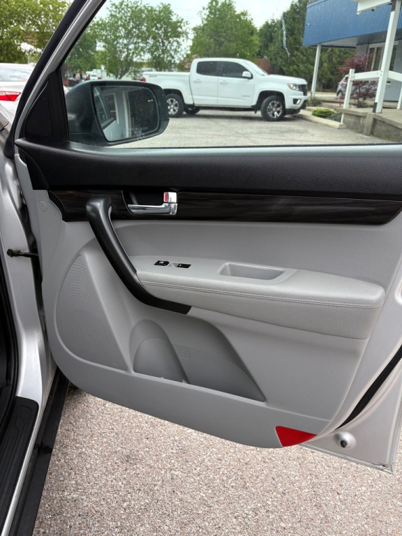 2011 Kia Sorento Image 15