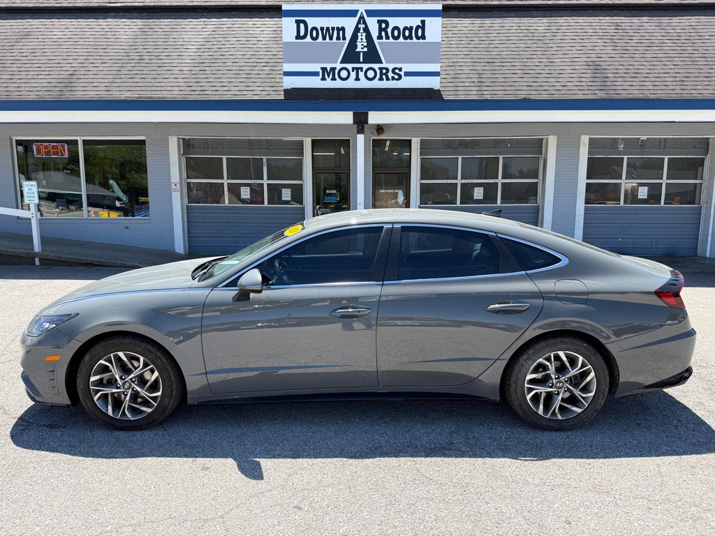 2020 Hyundai Sonata Image 2