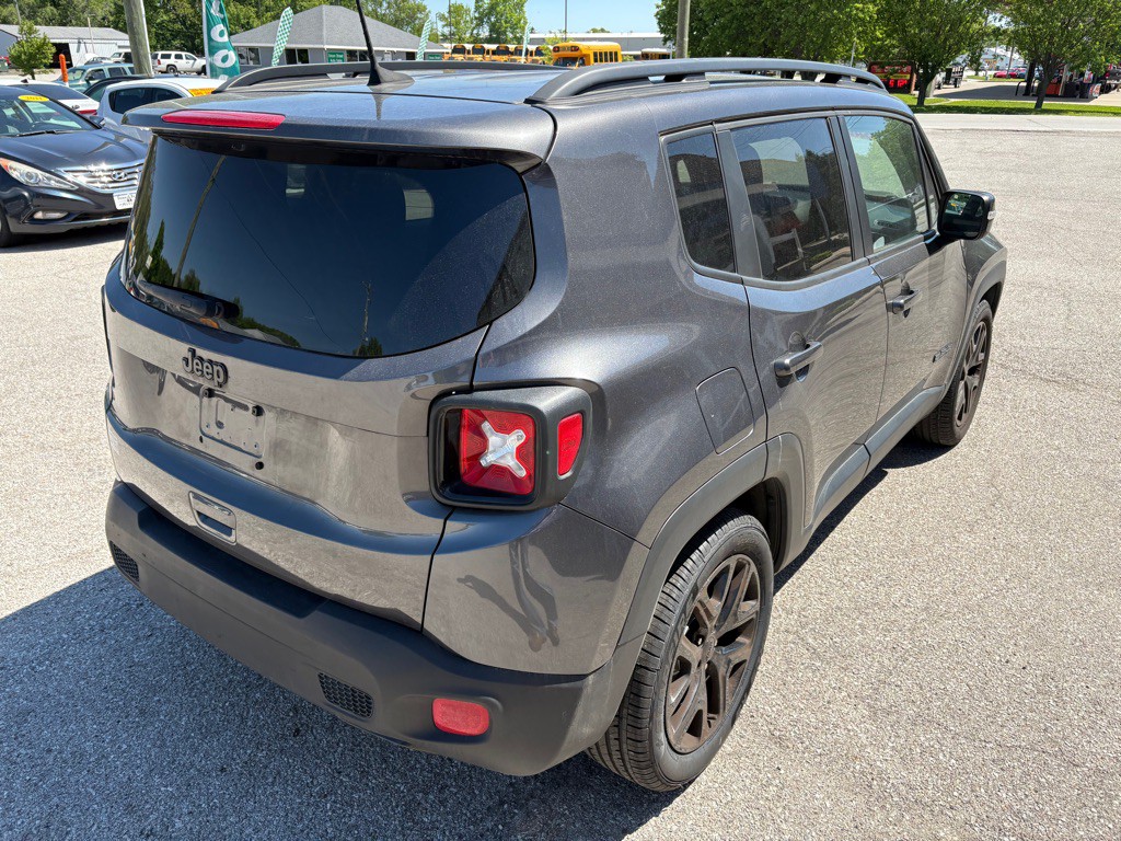 2018 Jeep Renegade Image 4