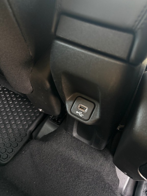 2018 Jeep Renegade Image 27