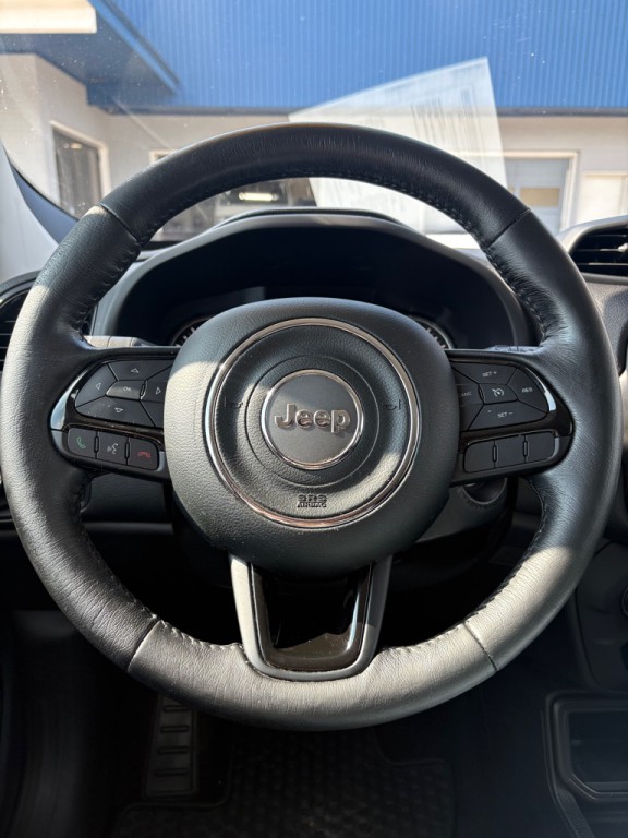 2018 Jeep Renegade Image 30