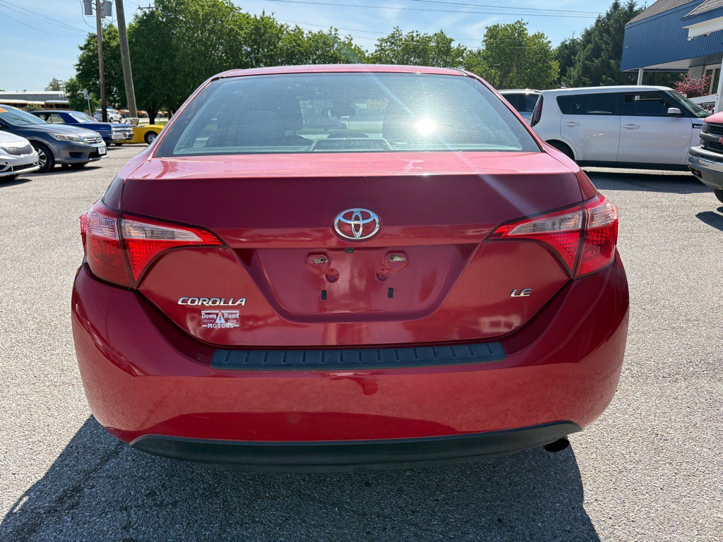 2017 Toyota Corolla Image 5