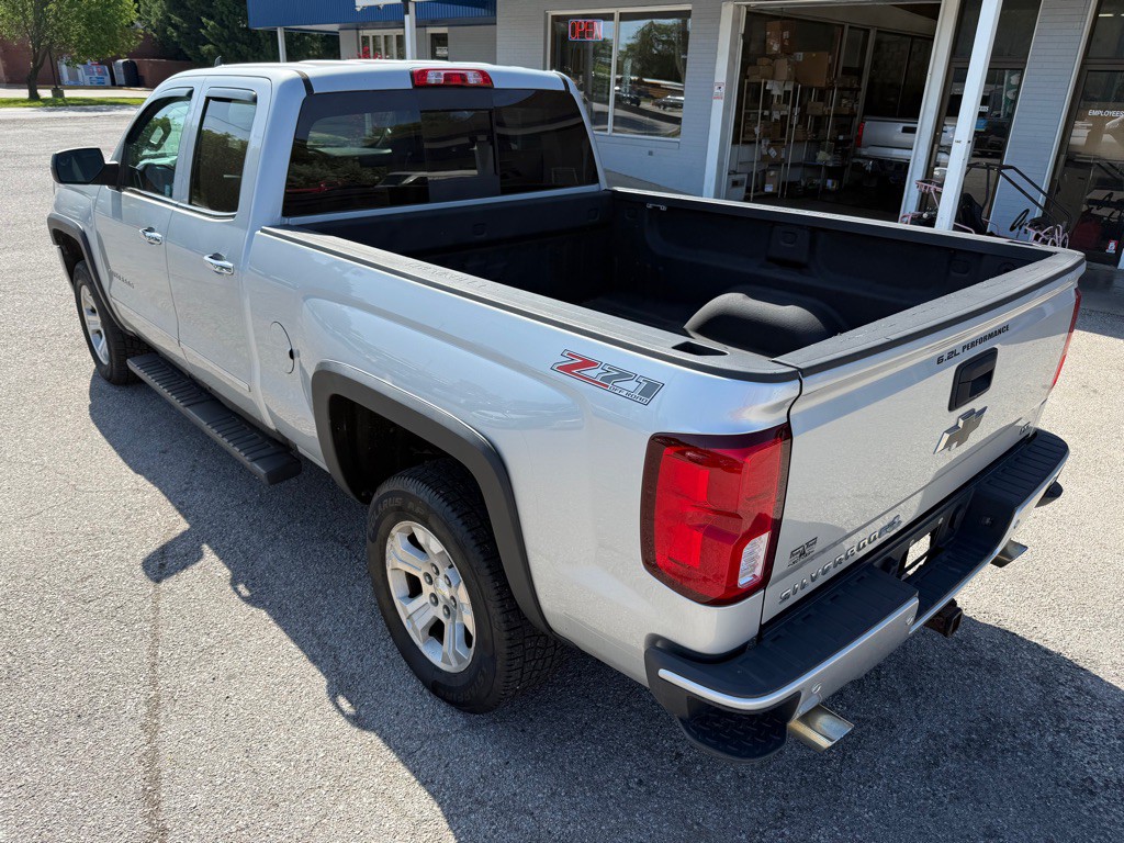 2017 Chevrolet Silverado 1500 Image 8