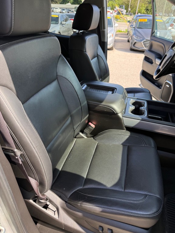 2017 Chevrolet Silverado 1500 Image 19