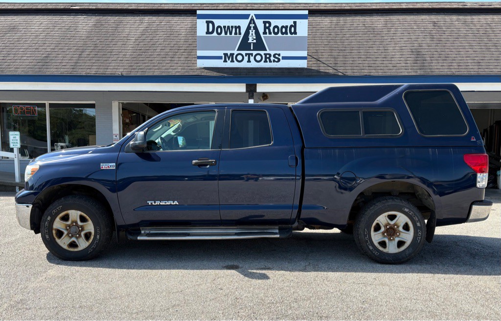 2013 Toyota Tundra Image 2