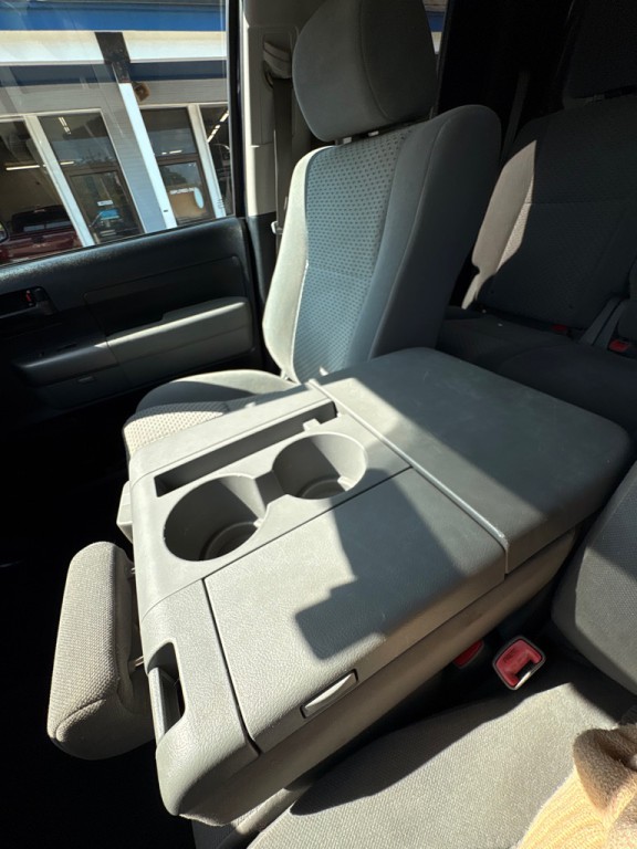 2013 Toyota Tundra Image 22