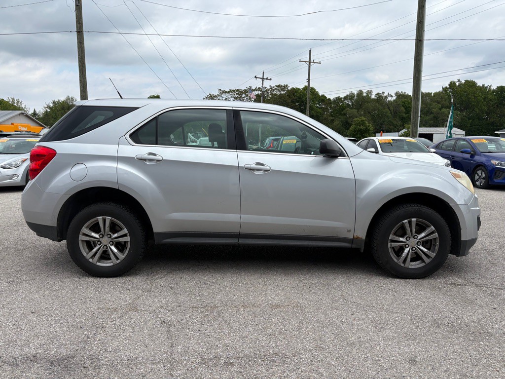 2010 Chevrolet Equinox Image 3