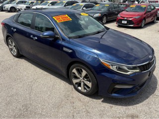 Image for 2019 Kia Optima S ID: 7469328