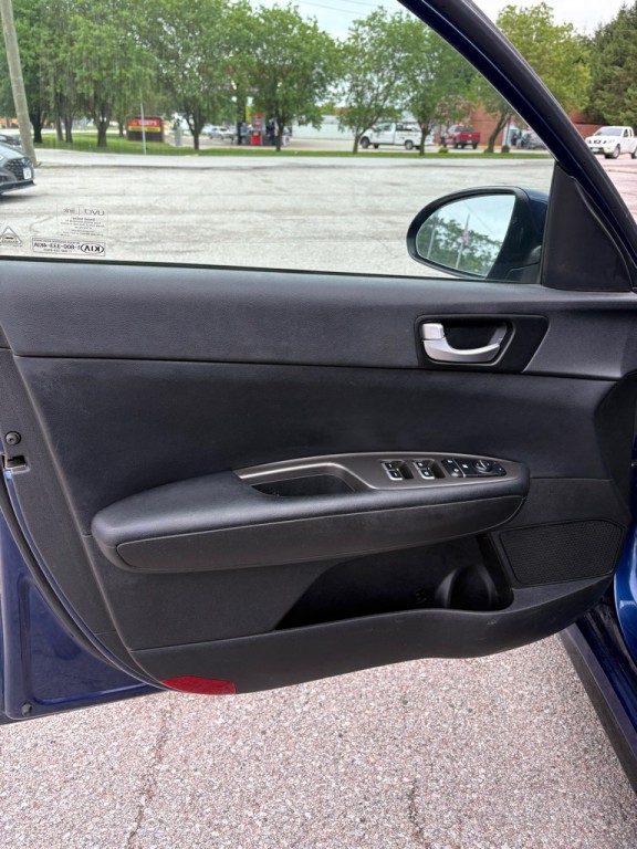 2019 Kia Optima Image 10