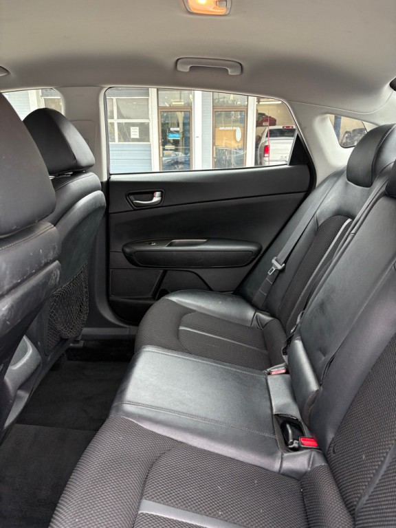 2019 Kia Optima Image 11