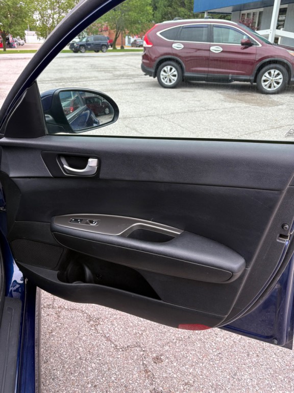 2019 Kia Optima Image 15