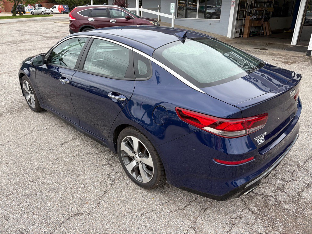 2019 Kia Optima Image 7