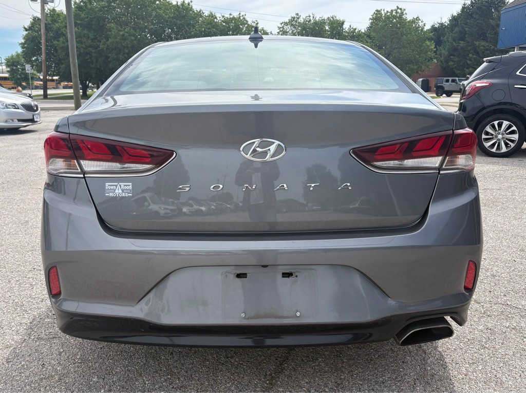 2018 Hyundai Sonata Image 5