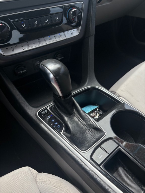 2018 Hyundai Sonata Image 16