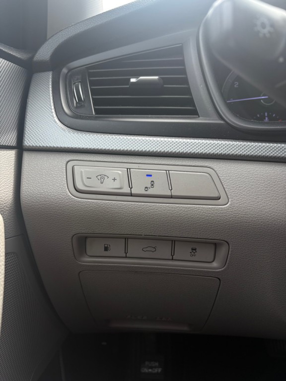 2018 Hyundai Sonata Image 17