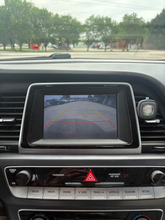 2018 Hyundai Sonata Image 18