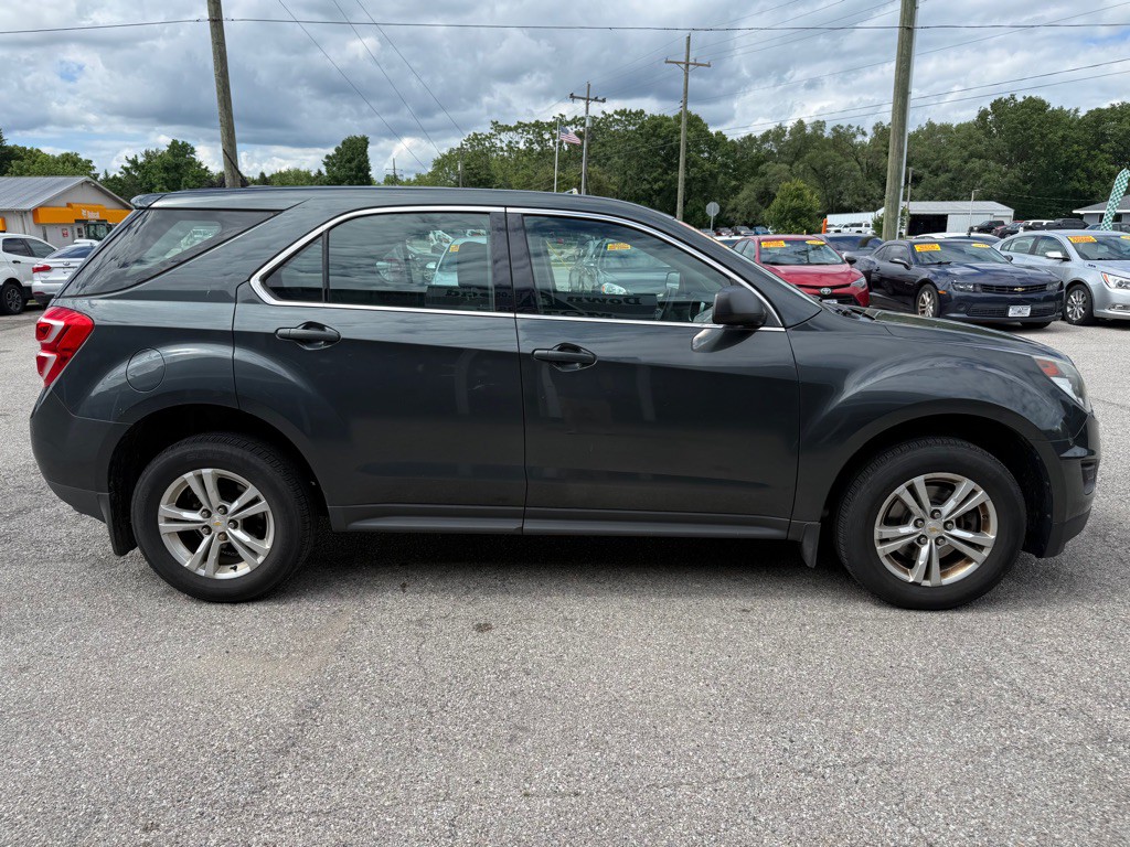2017 Chevrolet Equinox Image 3
