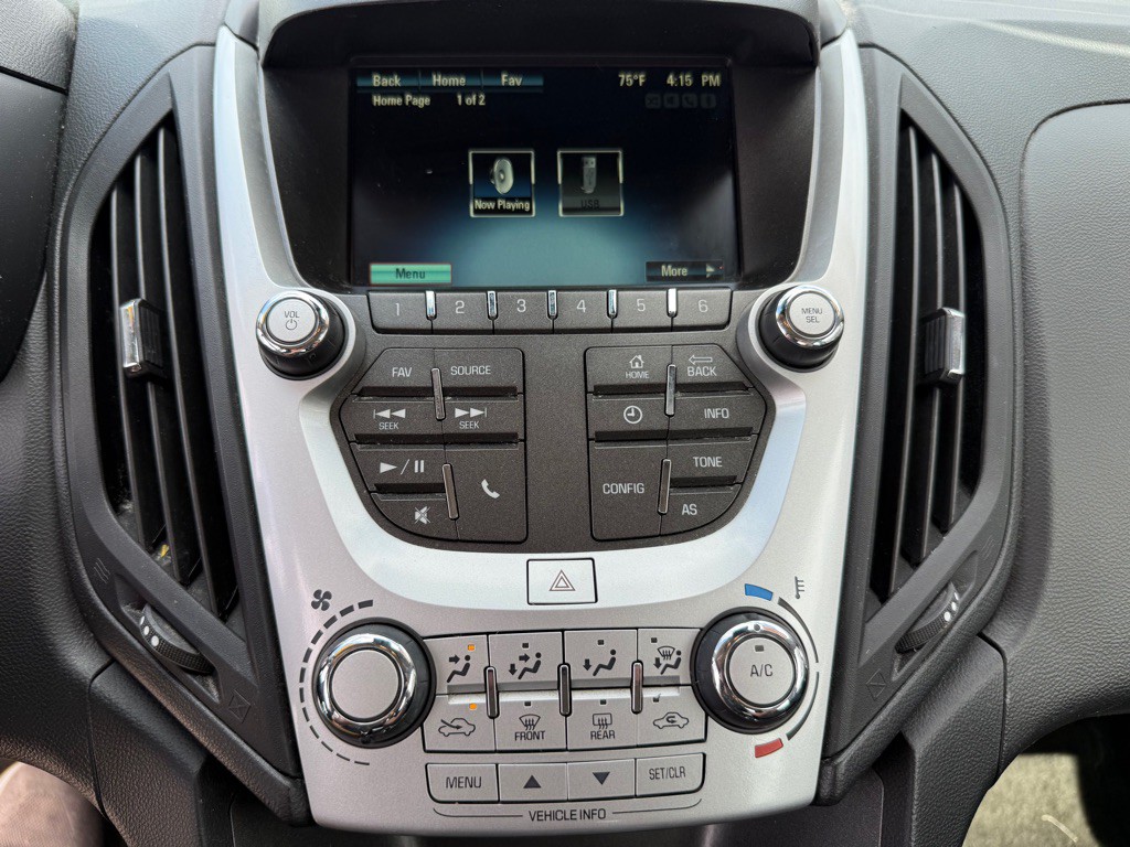 2017 Chevrolet Equinox Image 14