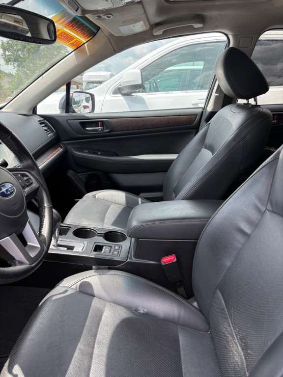 2015 Subaru Outback Image 9