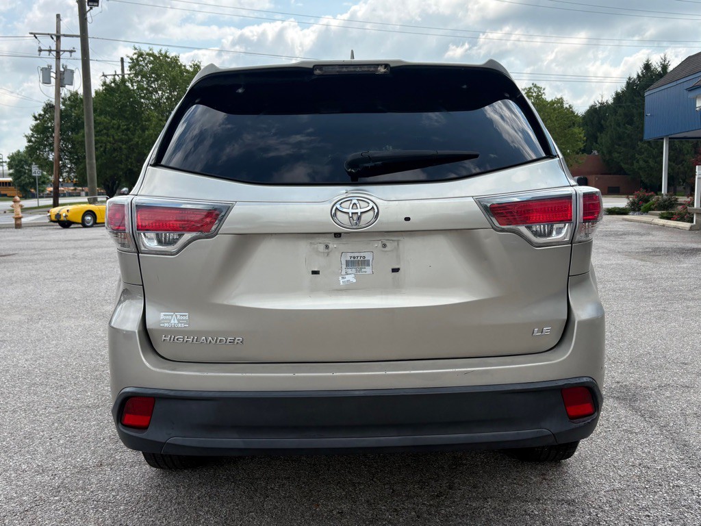 2015 Toyota Highlander Image 5