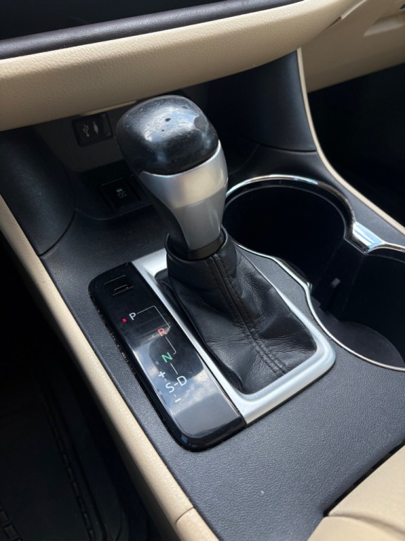 2015 Toyota Highlander Image 20