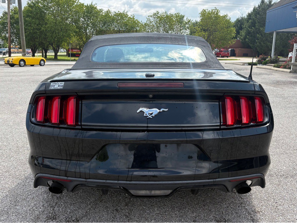 2017 Ford Mustang Image 6
