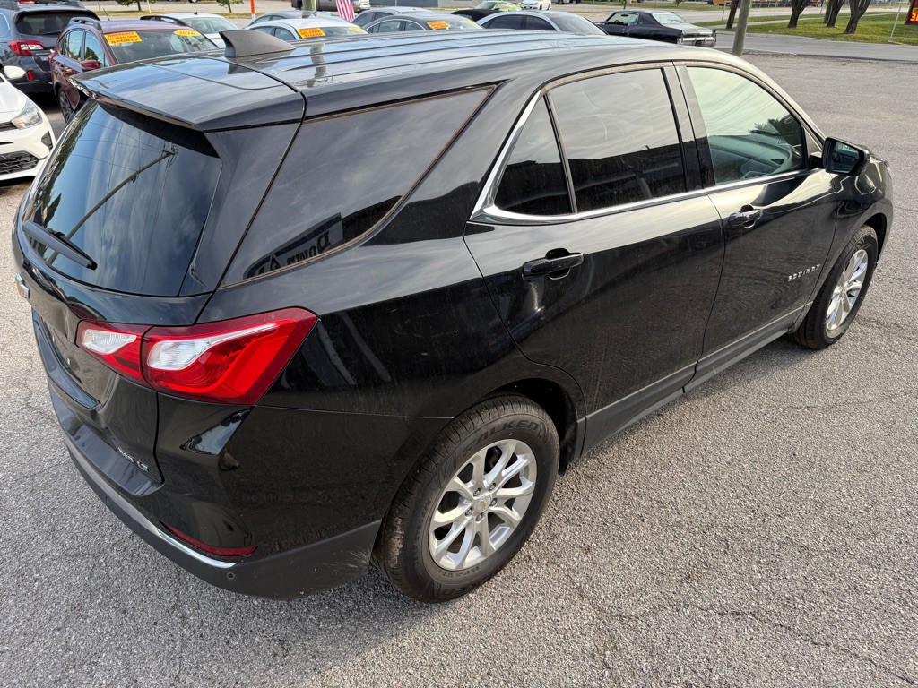 2020 Chevrolet Equinox Image 2