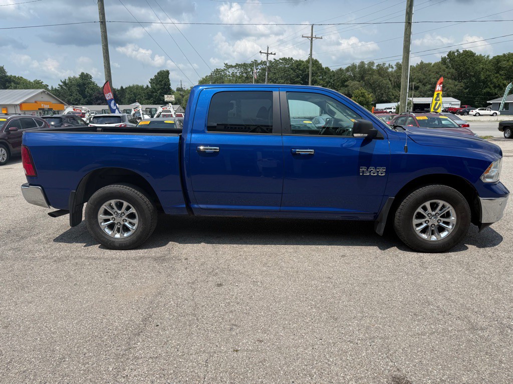 2014 RAM 1500 Image 3