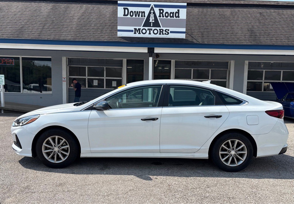 2019 Hyundai Sonata Image 2