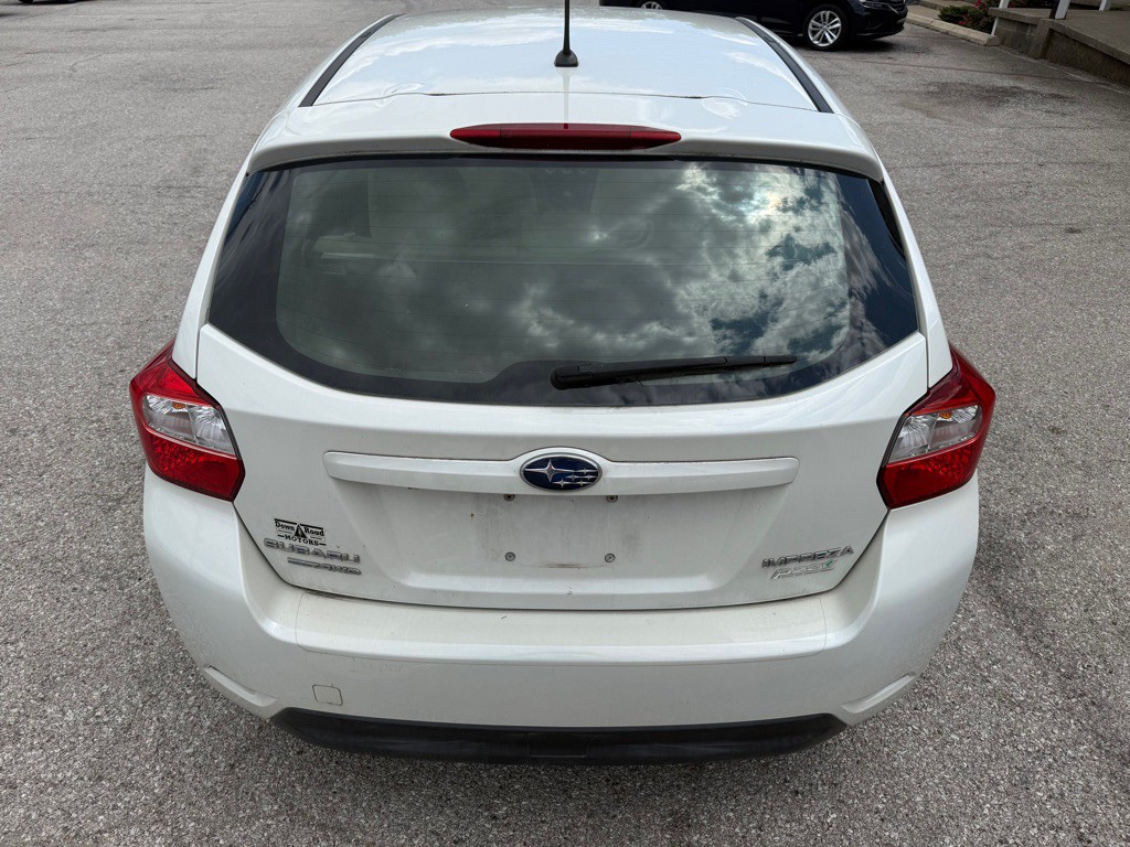 2015 Subaru Impreza Image 8