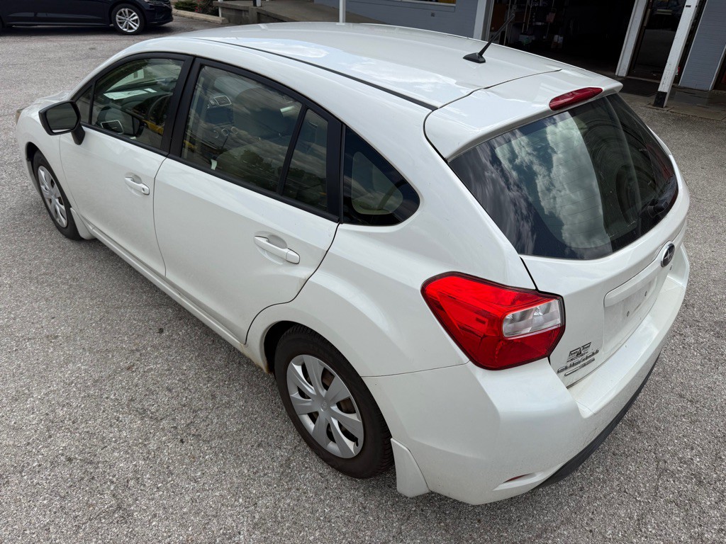 2015 Subaru Impreza Image 9
