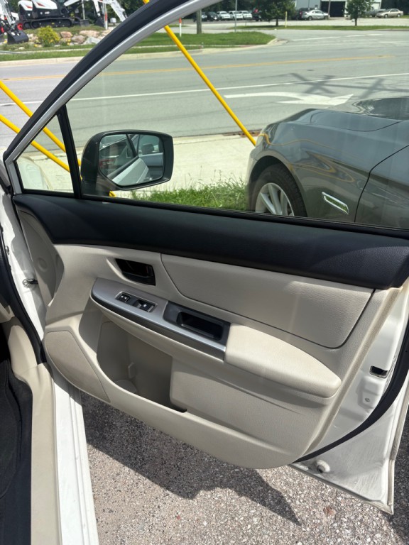 2015 Subaru Impreza Image 17